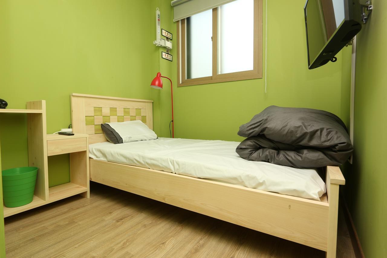 Daegu Midtown Hostel Экстерьер фото